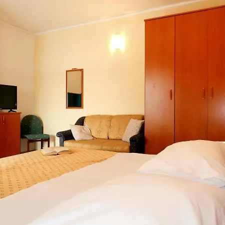 Apartamento Ana-3 By Interhome Barbat na Rabu