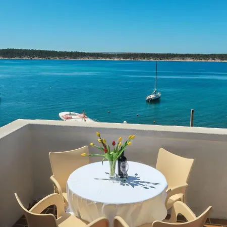 Ana - Rab167 By Interhome Apartamento *